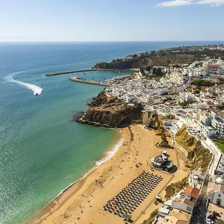 アパート Downtown G - 150m From The