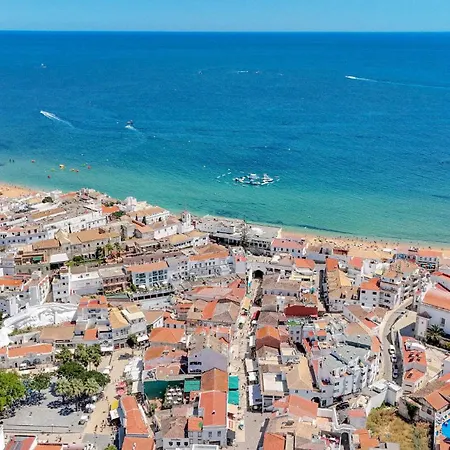 Downtown G - 150m From The Apartamento Albufeira